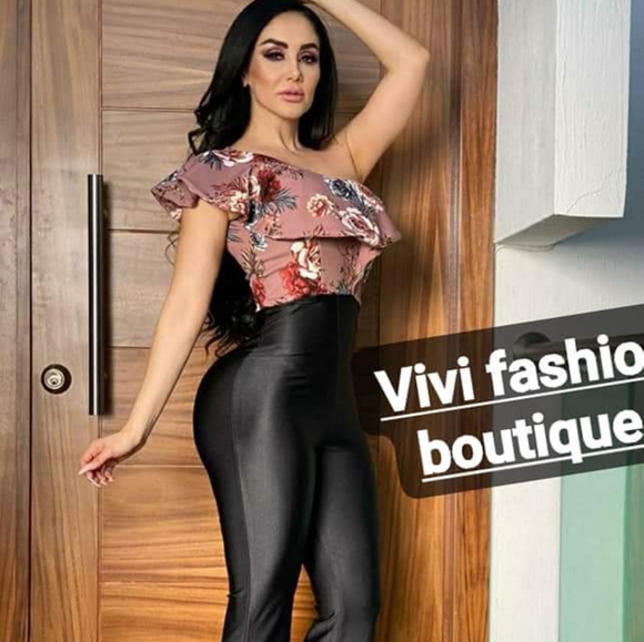 Ropa - Picture 6 of 7